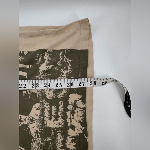 Vintage 2005 The Beatles Sgt Peppers Lonely Hearts Club Band Large T-Shirt *Read - Picture 8 of 9